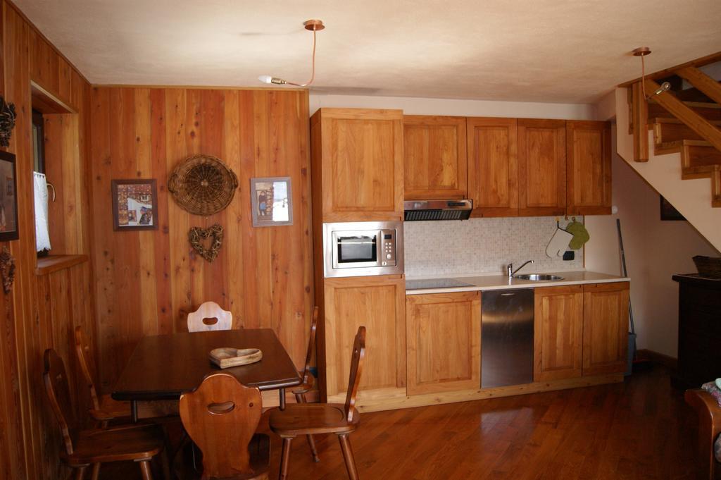 Apartment Gerandin Champoluc Exterior photo